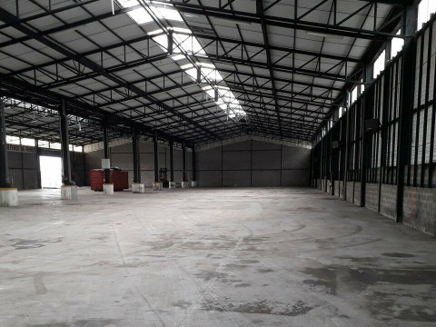 Vente Local d'activité / Entrepôt, 3520 m2 à Calais (62100)