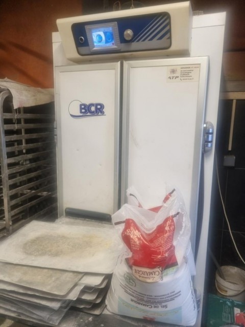 Vente Boulangerie, dans le Var (83), autonome en production