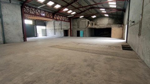 Vente Local d'activité / Entrepôt, 800 m2 à Gondrecourt-le-Château (55130)