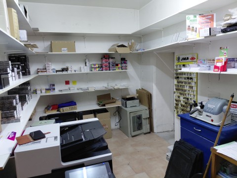 Vente Tabac, Presse, PMU, Loto, 131 m2 dans une rue fréquentée, à Buzet-sur-Baïse (47160)