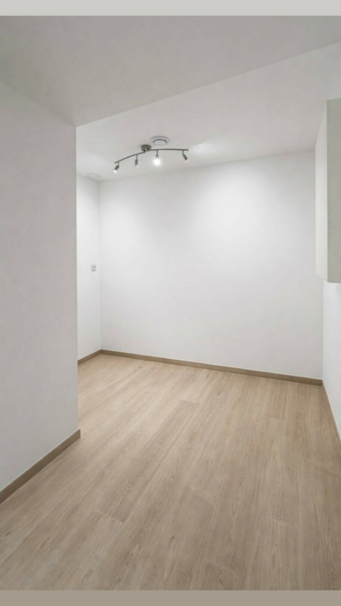 Vente Local commercial de 68 m2 au cœur du Viviers-du-Lac (73420)