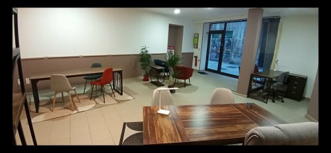 Vente Local commercial de 50 m2 en centre-ville de Bagnols-sur-Cèze (30200) en France