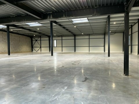 Vente Local d'activité de 472 m2 à Chartres (28000)