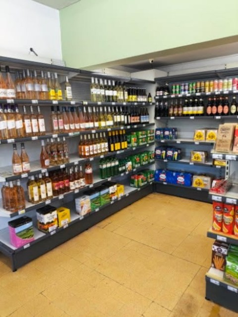 Vente Epicerie en emplacement N°1, à Alès (30100)