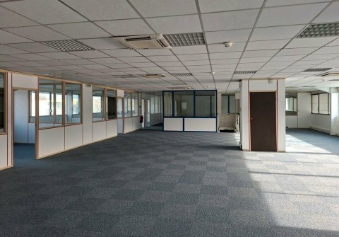 Vente Bureaux / Locaux professionnels, 283 m2 à Mérignac (33700)