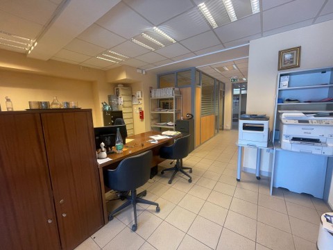 Vente Bureaux / Locaux professionnels, 120 m2 à Rodez (12000)