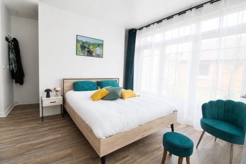 Vente Chambres d'hôtes, 200 m2 dans une zone touristique, à Couilly-Pont-aux-Dames (77860)