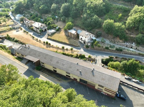 Vente Bureaux / Locaux professionnels, 1661 m2 en Aveyron (12)