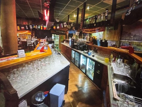 Vente Bowling, salle de jeux, bar, brasserie, FDJ à Bonneville (74130)