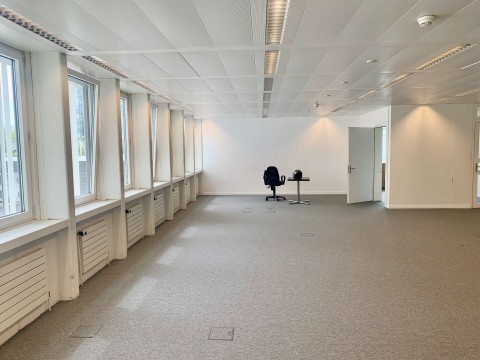 Vente Bureaux à Renens VD en Suisse