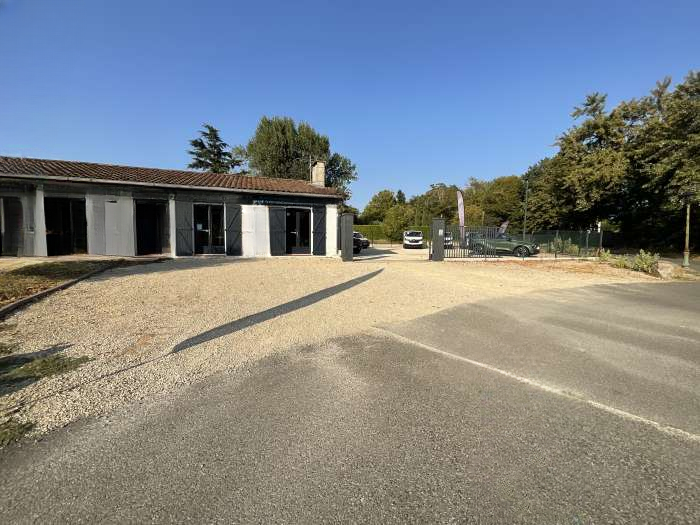 Vente Négoce de véhicules d'occasions sur un emplacement N°1, proche de Toulouse (31500)