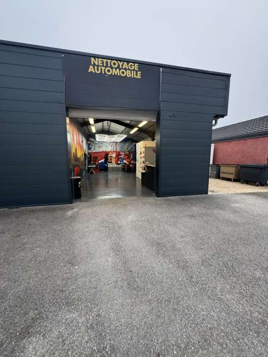 Vente Nettoyage et rénovation automobile dans une zone commerciale, au Pont-de-Beauvoisin (73330)