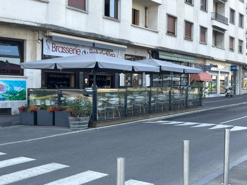 Vente Restaurant 40 couverts avec terrasse au bord d'un lac, à Thonon-les-Bains (74200) en France