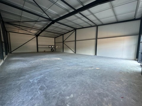 Vente Local commercial de 240 m2 à Istres (13800)