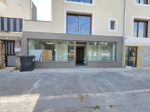Vente Local commercial , 50 m2 à Ris-Orangis (91000)