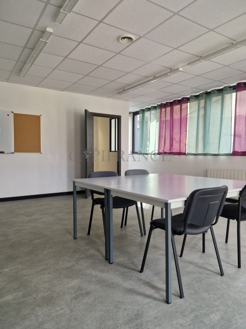 Vente Bureaux / Locaux professionnels, 110 m2 dans les Côtes d'Armor (22)