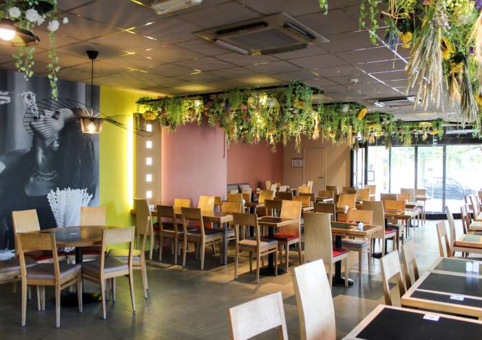 Vente Restaurant du midi sur un emplacement N°1, à Écully (69130)