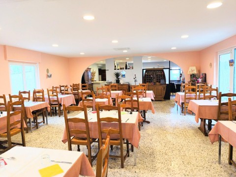 Vente Bar, Restaurant licence IV 55 couverts avec terrasse à Neufchâteau (88300)