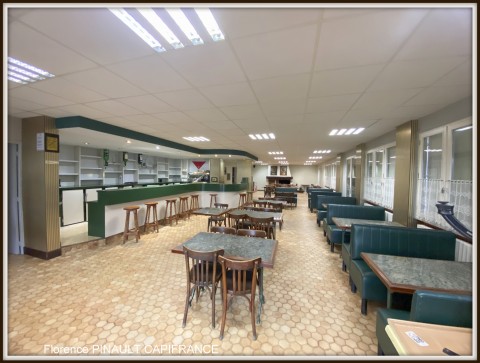 Vente Bar, Hôtel restaurant d'environ 8 chambres avec terrasse dans les Hautes Pyrénées (65) en France