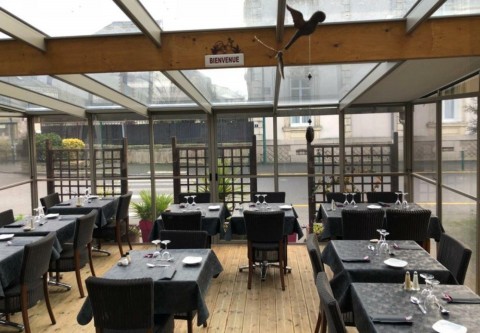 Vente Restaurant 130 couverts avec terrasse à Nort-sur-Erdre (44390) en France