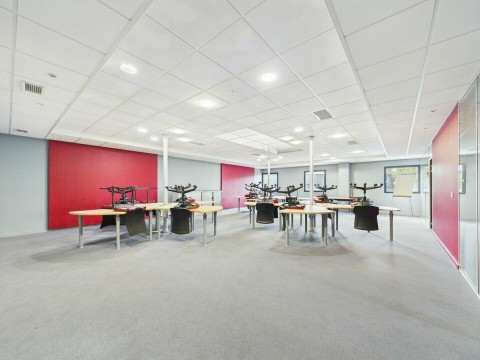 Vente Bureaux / Locaux professionnels, 271 m2 à Challes-les-Eaux (73190) en France