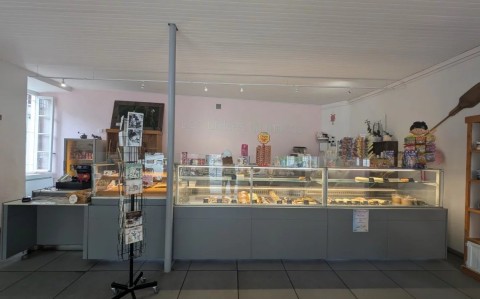 Vente Local commercial Salon de thé, Sandwicherie / Snack à Moutiers (73600) en France