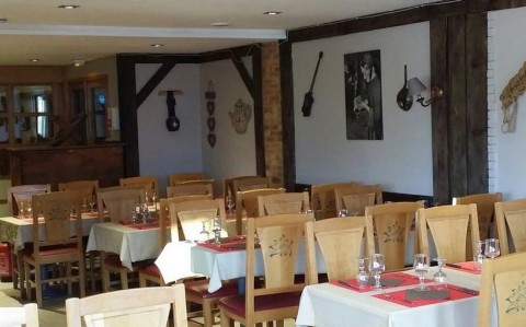 Vente Bar, Pizzeria, Restaurant licence IV 40 couverts avec terrasse à Mâcot-la-Plagne (73210)