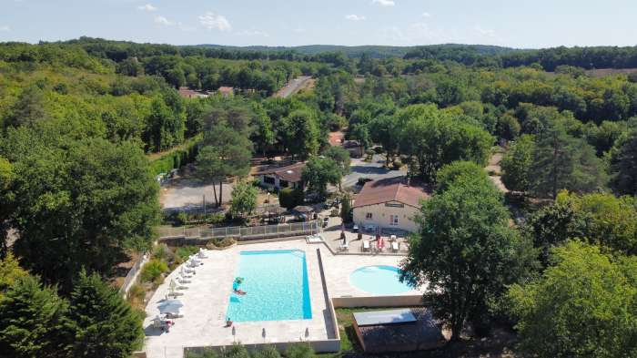Vente Hôtellerie de plein air, camping, séminaires, évènements privés dans une zone touristique, en Dordogne (24) en France