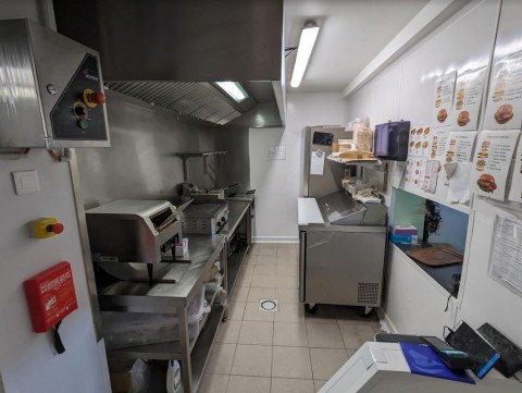 Vente Restaurant 10 couverts sur un axe passant, à Livry-Gargan (93190) en France