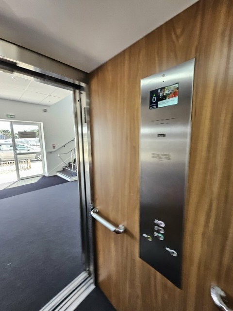 Vente Bureaux / Locaux professionnels, 86 m2 à Pornic (44210) en France