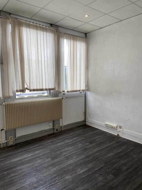 Vente Bureaux / Locaux professionnels, 13 m2 à Épinay-sur-Seine (93800) en France
