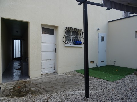 Vente Bureaux / Locaux professionnels, 170 m2 dans le Loiret (45) en France