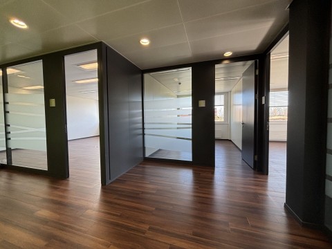 Vente Bureaux / Locaux professionnels modernes à Etoy en Suisse