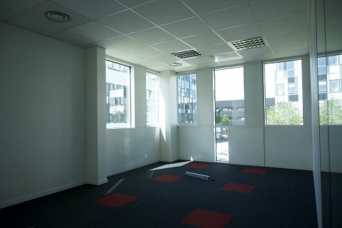 Vente Local commercial , 370 m2 à Marseille 7ème (13007) en France