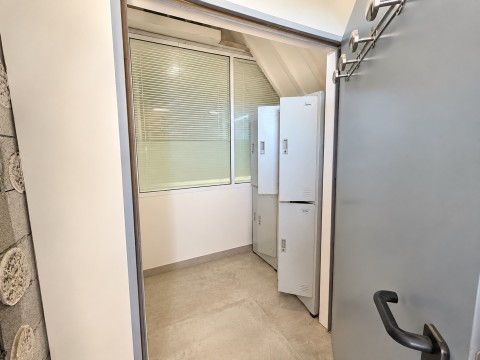 Vente Bureaux / Locaux professionnels, 150 m2 dans le Vaucluse (84) en France