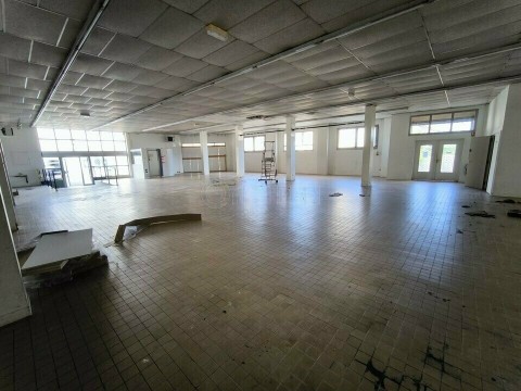 Vente Local d'activité / Entrepôt, 390 m2 à Brive-la-Gaillarde (19100)
