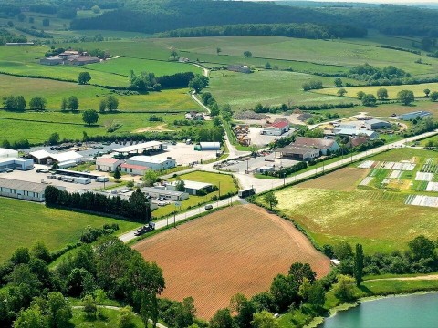 Vente Terrain, 62000 m2 à Gueugnon (71130) en France