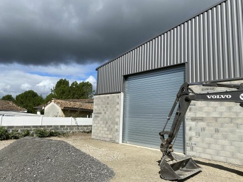Vente Local d'activités de 250 m2 à Saint-Perdon (40090)