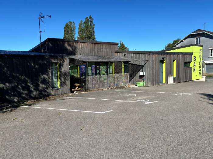 Vente Bar, tabac, restaurant en plein centre d'une commune dynamique, à Azerables (23160)