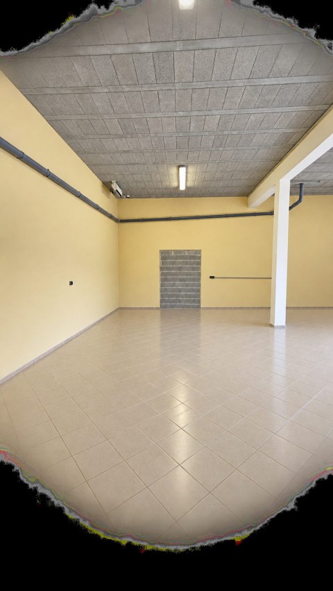 Vente Ensemble immobilier à usage d’atelier et de bureaux de 370 m2 à Villaz (74370)