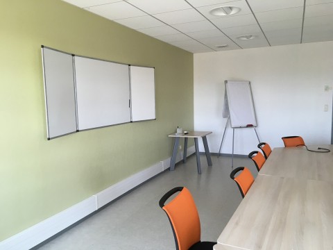 Vente Bureaux / Locaux professionnels, 18 m2 à Chartres (28000) en France
