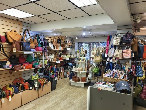 Vente Local commercial de 47 m2 pour plusieurs activités dans une rue commerçante, à Pornic (44210) en France