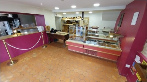 Vente Boulangerie, Pâtisserie, 221 m2 dans un village de 1500 habitants, à Saint-Sylvain (14190)