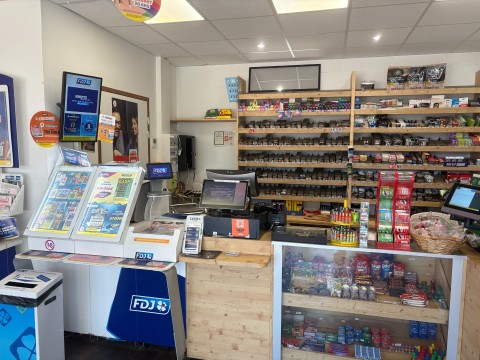Vente Loto, PMU, Presse, Tabac, 60 m2 dans les Landes (40)