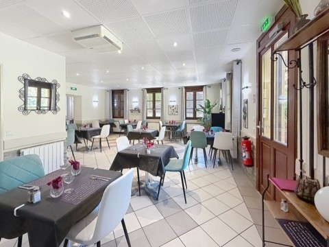 Vente Bar, Restaurant licence IV 35 couverts avec terrasse en Savoie (73)
