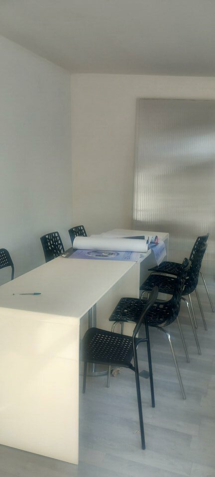 Vente Local commercial de 88 m2 dans un quartier vivant, à Nantes (44000) en France