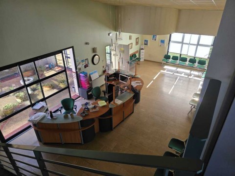 Vente Immeuble de bureaux de 500 m2 dans une zone fréquentée, à Condezaygues (47500)