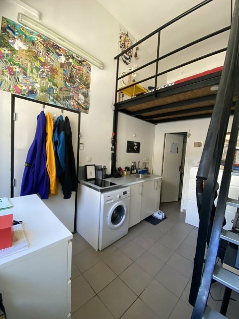 Vente Local commercial , 417 m2 à Marseille 4ème (13004) en France