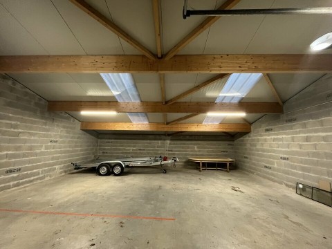 Vente Local d'activité / Entrepôt, 119 m2 à Mouguerre (64990) en France