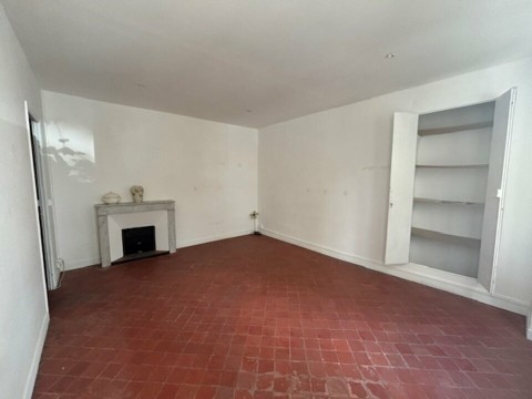 Vente Bureau de 25 m2 au calme, à Saint-Rémy-de-Provence (13210)